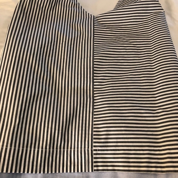 Vineyard Vines sleeveless top - Picture 4 of 4